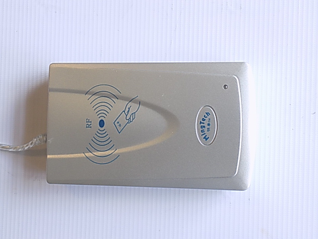 RFID-Card-Reader-Writer-USB-Connected