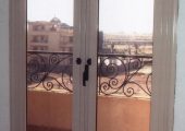 تصنيع ابواب بلكونات الوميتال باسعار ممتازه وجوده جيده
